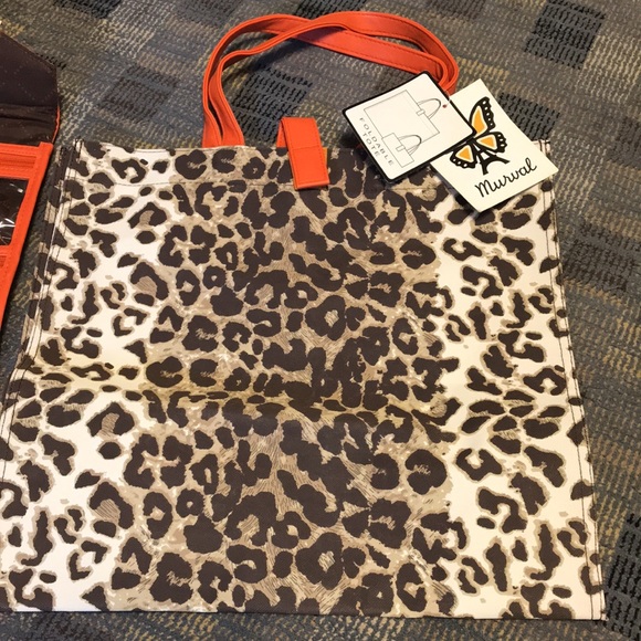 2 matching travel bags. Never used. - Picture 2 of 9